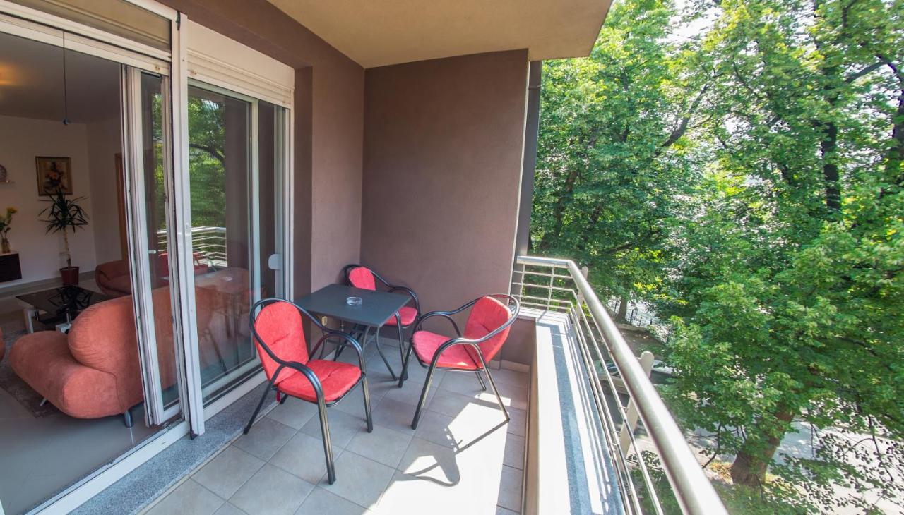 Apartment Enjoy Free Private Parking Мостар Екстер'єр фото