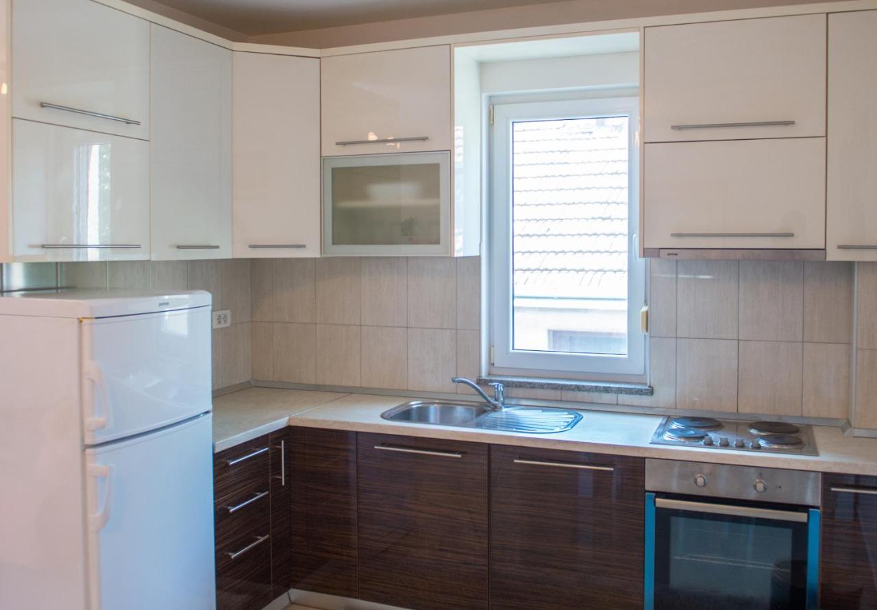 Apartment Enjoy Free Private Parking Мостар Екстер'єр фото
